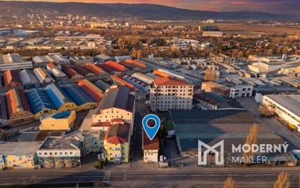 Na predaj polyfunkčný objem s luxusným rezidenčným podkrovím v Bratislave