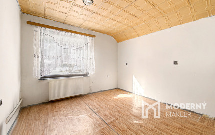 Na predaj rodinný dom s bazénom v obci Makov-Potok