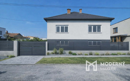 Na predaj 3-izbový dom s garážou v Bánovciach nad Bebravou