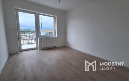 Na predaj 3-izbový byt s terasou v Bánovciach nad Bebravou