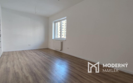 Na predaj priestranný 2-izbový byt v Bánovciach nad Bebravou