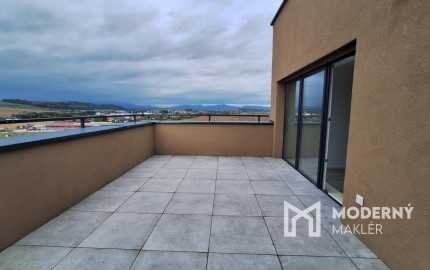 Na predaj 3-izbový byt s terasou v Bánovciach nad Bebravou