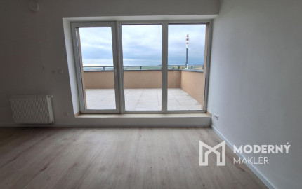 Na predaj 3-izbový byt s terasou v Bánovciach nad Bebravou