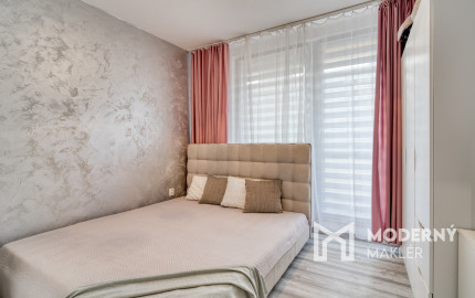 Na predaj 3,5 - izbový byt v meste Sereď