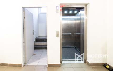 Na predaj zariadený 3-izbový byt s parkingom v Liptovskom Mikuláši