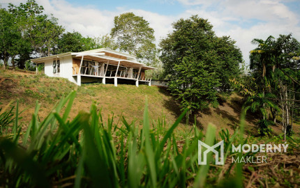 Na predaj tropická vila s možnosťou rezidentúry na polostrove Osa na Kostarike