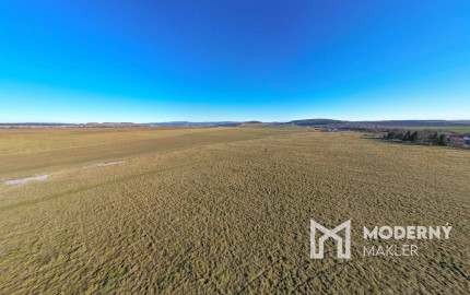 Na predaj pozemok s výhľadom na Tatry v obci Mlynica