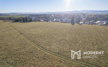 Na predaj pozemok s výhľadom na Tatry v obci Mlynica