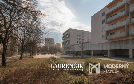 NA PREDAJ | 4-izbový byt s parametrami rodinného domu v Žiline na ul. Lenčova