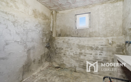 Na predaj rodinný dom s potenciálom rozšírenia vo Fiľakove