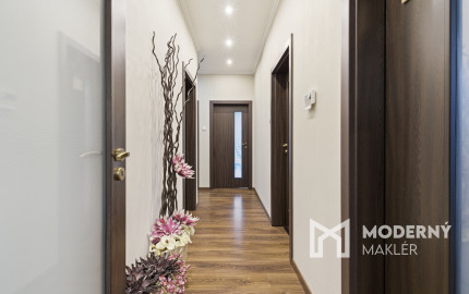 Na predaj rodinný dom s potenciálom ďalšej výstavby, Kyselica