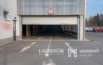 NA PREDAJ | 4-izbový byt s parametrami rodinného domu v Žiline na ul. Lenčova