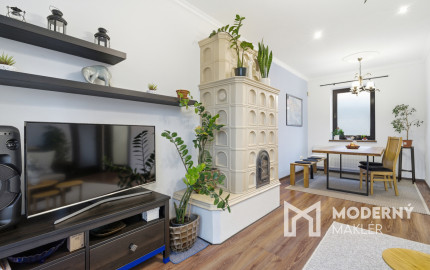 Na predaj rodinný dom s veľkorysým pozemkom v obci Kyselica