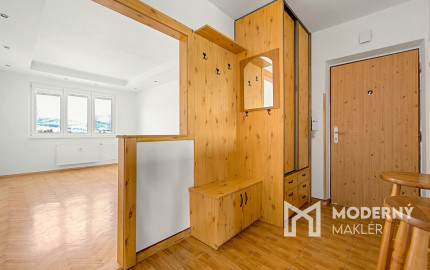 Na predaj 3-izbový byt s veľkou loggiou v Martin-Sever