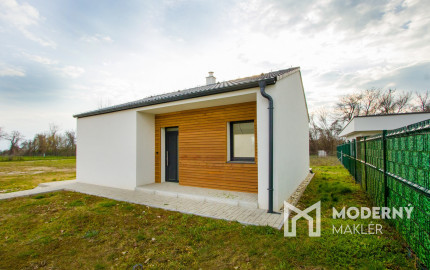 Na predaj rekreačná chata v obci Blahová - Madarász