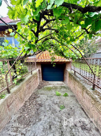 VIDEO, ZNÍŽENÁ CENA 10-izbový rodinný dom, ÚP 340m2, pozemok 638m2