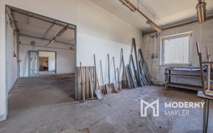 Na predaj výrobná hala s administratívnou časťou pri Lučenci