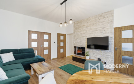 Na predaj 3-izbový byt s 2 balkónmi a 2 parkingami, Ružinov