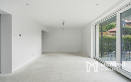 Výnimočné bývanie pod lesom - 5-izbový rodinný dom Limbach so záhradou