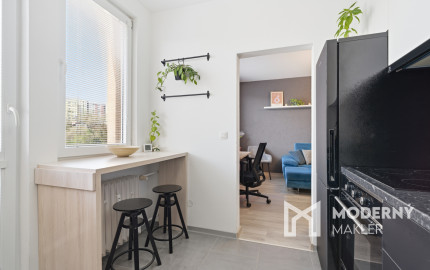 Na predaj 2-izbový byt v Karlovej Vsi