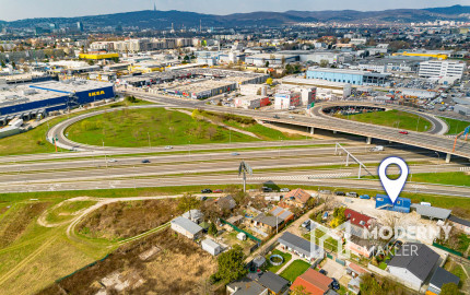 Na prenájom obchodný priestor v Ružinove