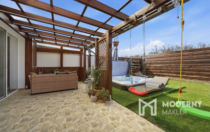 Na predaj moderný 4-izbový rodinný dom v Cabaj-Čápore