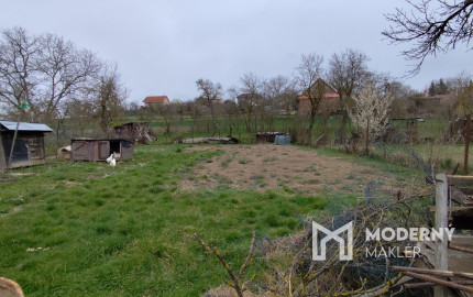 Na predaj čiastočne prerobený rodinný dom v obci Otrhánky