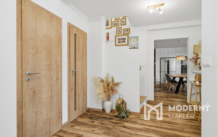 Na predaj výnimočný rodinný dom s bazénom v Dunajskej Lužnej