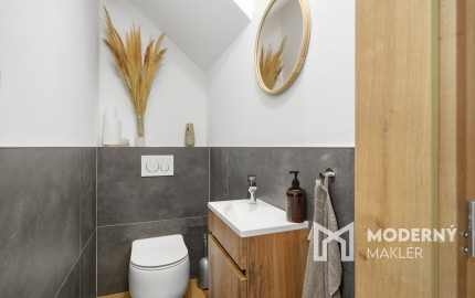 Na predaj výnimočný rodinný dom s bazénom v Dunajskej Lužnej