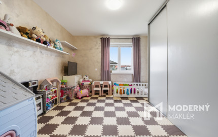 Na predaj rodinný dom s krásnou záhradou v obci Hrubý Šúr