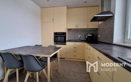 Na predaj čiastočne zariadený 2-izbový byt v Bánovciach nad Bebravou