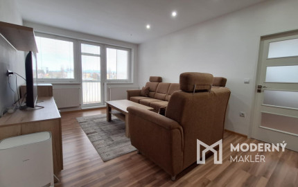 Na predaj čiastočne zariadený 2-izbový byt v Bánovciach nad Bebravou