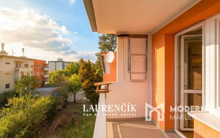 NA PREDAJ | 2 - IZBOVÝ BYT V TRENČÍNE  STROJÁRENSKÁ ULICA