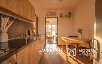 NA PREDAJ | 2 - IZBOVÝ BYT V TRENČÍNE  STROJÁRENSKÁ ULICA