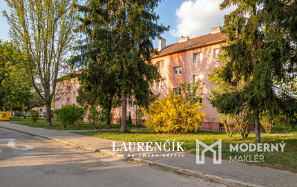 NA PREDAJ | 2 - IZBOVÝ BYT V TRENČÍNE  STROJÁRENSKÁ ULICA