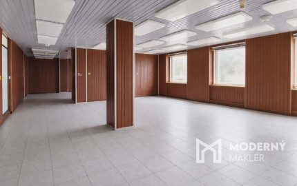 Na predaj budova pre podnikanie alebo investíciu v Bánovciach