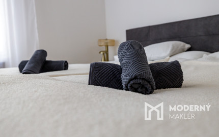 Na predaj štýlový 2-izbový byt v Starom Meste