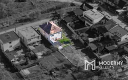 Na predaj 3-izbový dom s garážou v Bánovciach nad Bebravou