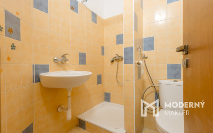 Na prenájom čiastočne zariadený 1-izbový byt v Martine-Podháj