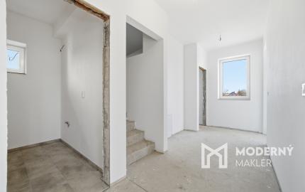 Na predaj rodinný dom v štandarde v Novej Vsi nad Žitavou