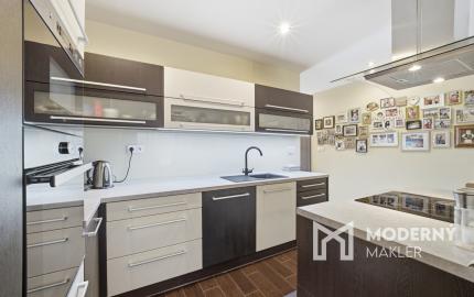 Na predaj moderný 4-izbový rodinný dom 1km od Nitry