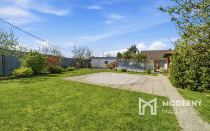 Na predaj samostatne stojaci 5-izbový rodinný dom v obci Jablonové