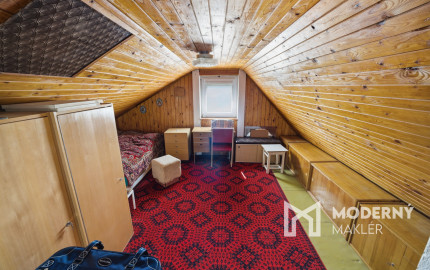 Na predaj samostatne stojaci 5-izbový rodinný dom v obci Jablonové