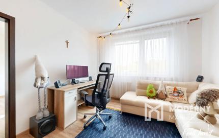 Predaj 3-izbového bytu s loggiou v Petržalke