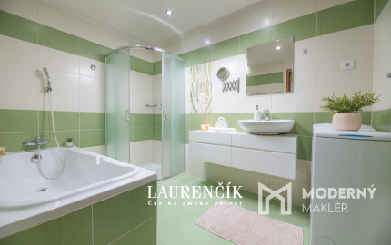 NA PREDAJ | DVOJGENERAČNÝ RODINNÝ DOM NITRIANSKE PRAVNO