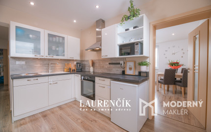 NA PREDAJ | DVOJGENERAČNÝ RODINNÝ DOM NITRIANSKE PRAVNO