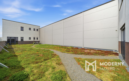 Na prenájom dve kancelárie na Zavarskej ulici v Trnave