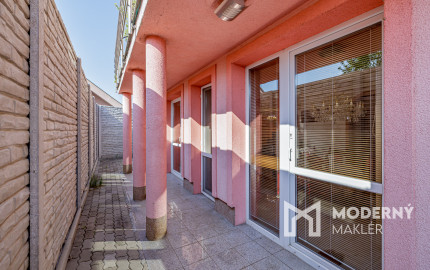 Na predaj 6-izbový rodinný dom s krásnou záhradou v Šamoríne