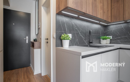 Na prenájom štýlový 2-izbový byt  vo vyhľadávanej lokalite Starého mesta