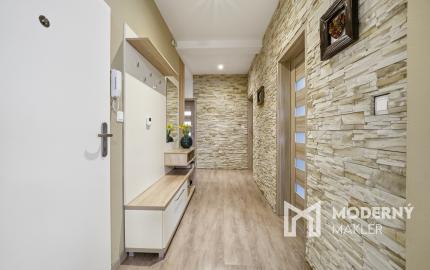 Na predaj 4-izbový byt v Stupave